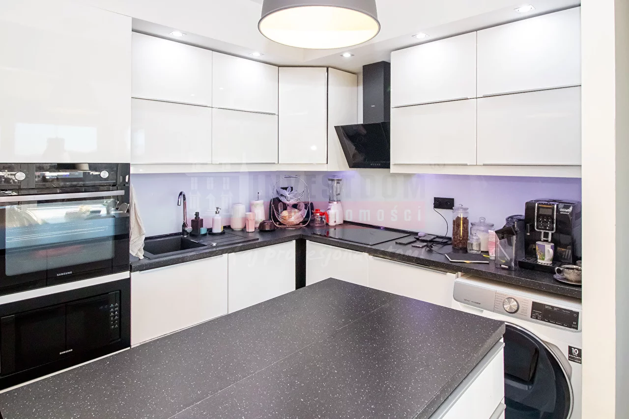 4 pokoje, mieszkanie 78,61 m², piętro 4, oferta nr , 15991, Opole, Półwieś