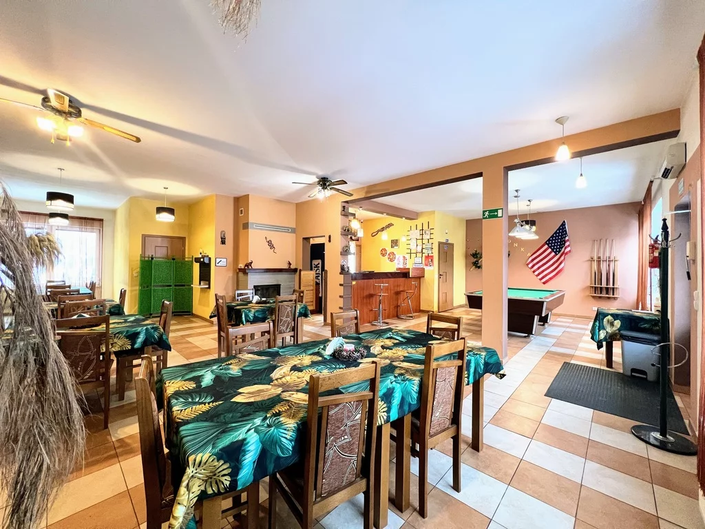 Lokal gastronomiczny 130,00 m², oferta nr , 16/7393/OOS, Niechobrz