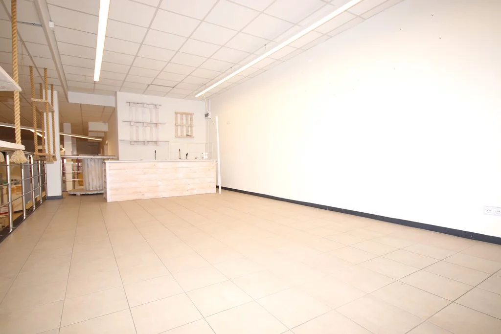 Lokal użytkowy 88,00 m², Rzeszów, Podkarpacka, Wynajem