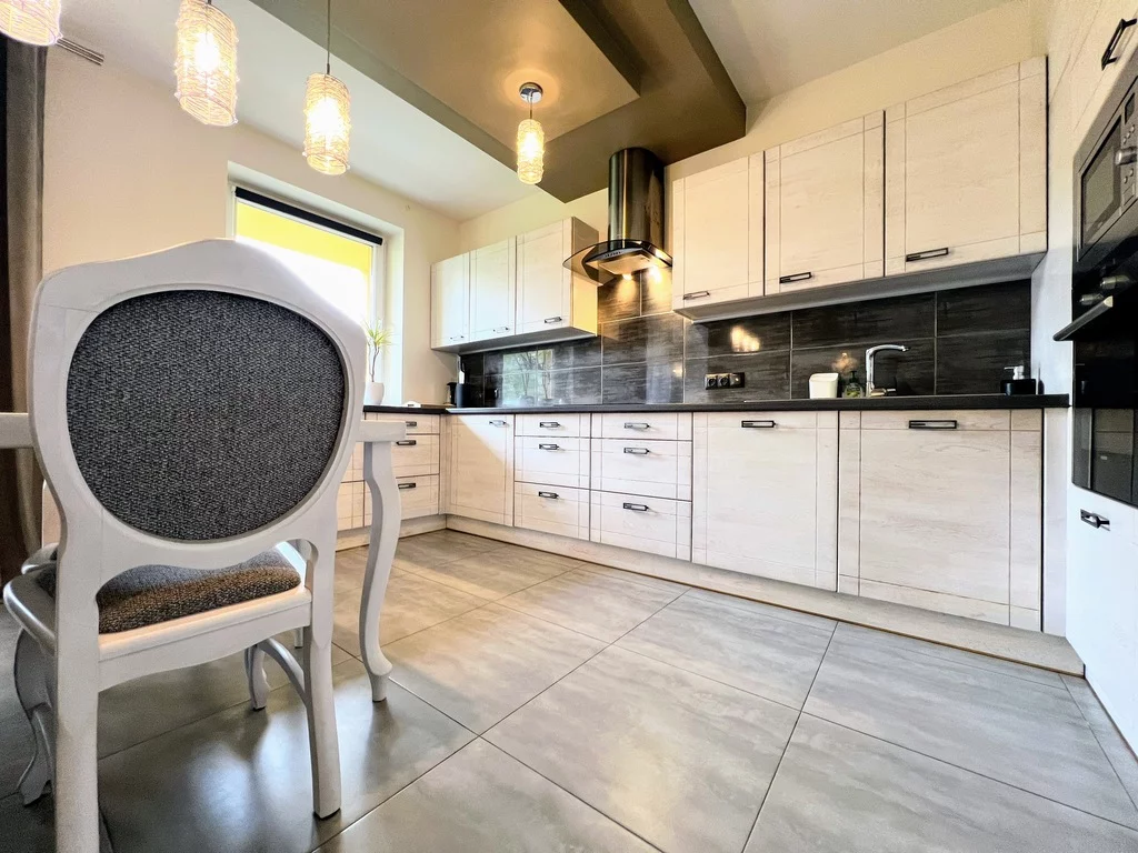 3 pokoje, mieszkanie 72,00 m², piętro 1, oferta nr , 400/7393/OMW, Rzeszów, Krośnieńska