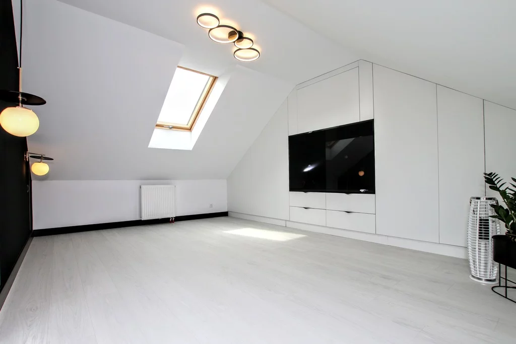 4 pokoje, mieszkanie 85,39 m², piętro 1, oferta nr , 2527/7393/OMS, Rzeszów, Ceramiczna