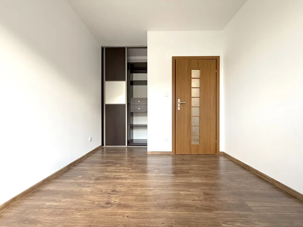 4 pokoje, mieszkanie 85,00 m², piętro 3, oferta nr , 2600/7393/OMS, Rzeszów, Krośnieńska