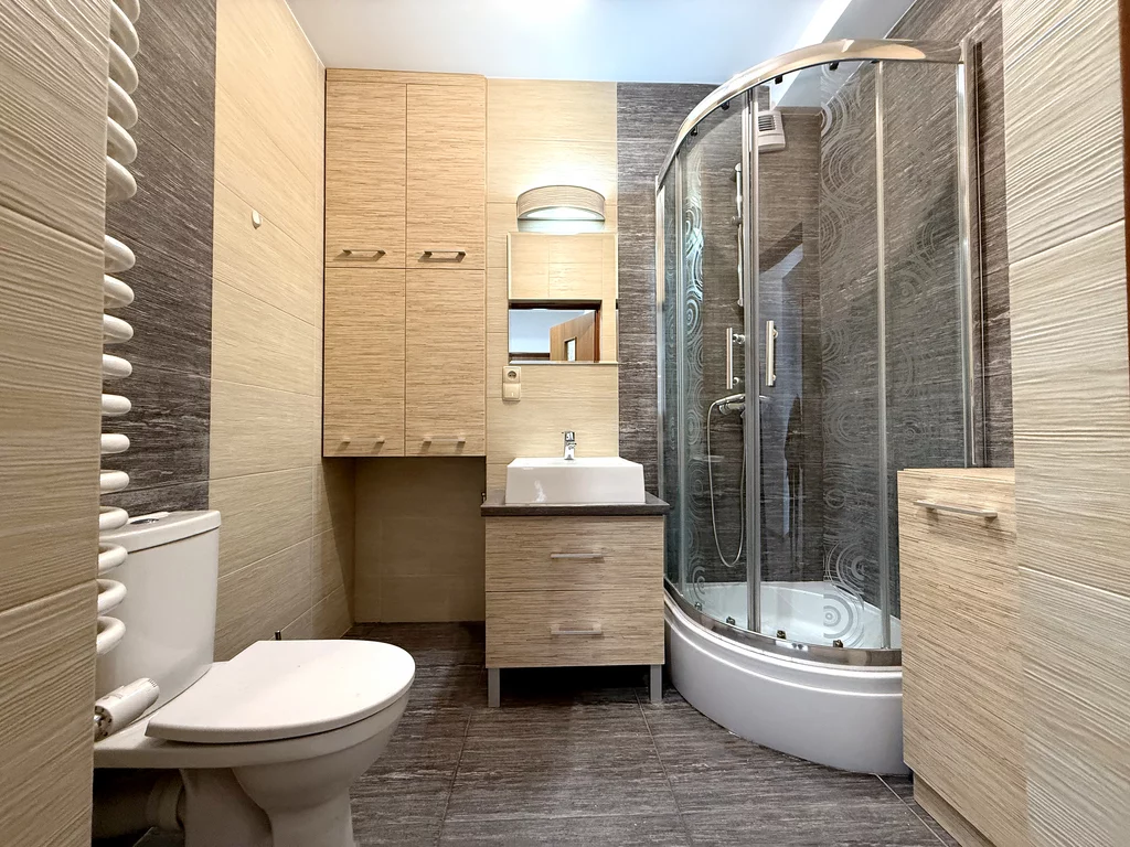 4 pokoje, mieszkanie 85,00 m², piętro 3, oferta nr , 2600/7393/OMS, Rzeszów, Krośnieńska
