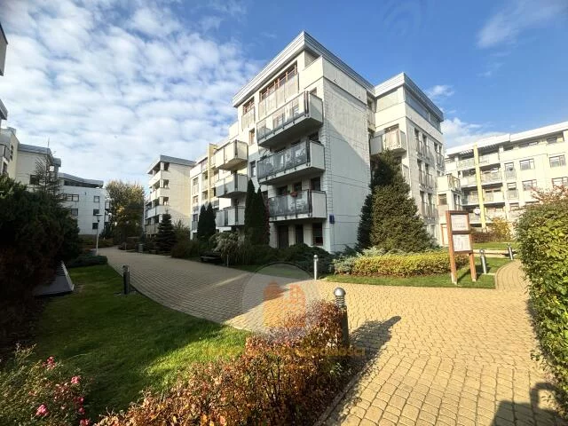 Mieszkanie trzypokojowe 81,00 m², Warszawa, Wilanów, al. Wilanowska, Wynajem