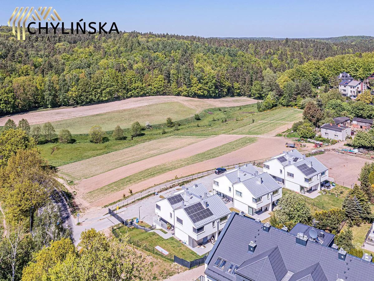 Dom na sprzedaż, 196,00 m², oferta nr 737001