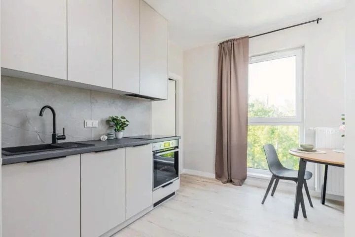 Apartament na sprzedaż, 75,61 m², 4 pokoje, piętro 4, oferta nr 2