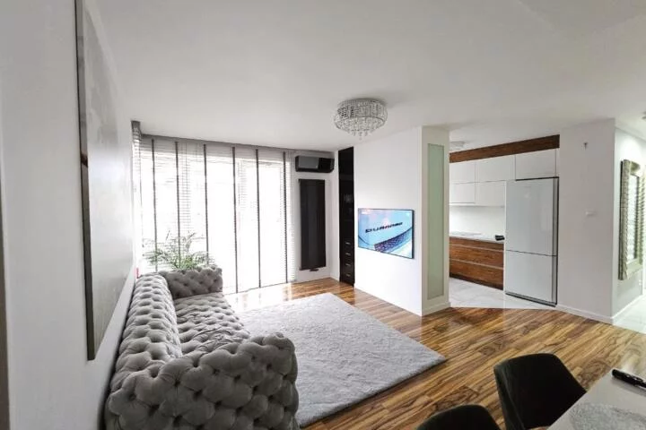 Apartament na sprzedaż, 90,00 m², 4 pokoje, piętro 2, oferta nr 63