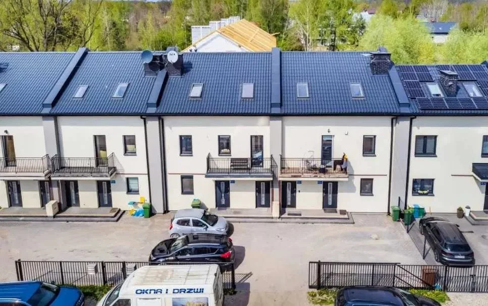 5 pokoi, mieszkanie 130,00 m², piętro 1, oferta nr , 3/17291/OMS, Marki, Zielona