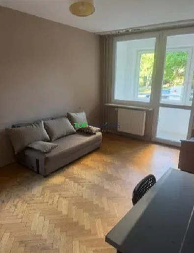 Mieszkanie trzypokojowe 50,00 m², Warszawa, Cieszyńska, Wynajem