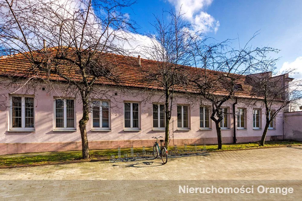Lokal użytkowy 1 597,00 m², oferta nr , T05816, Łowicz, ul. 3 Maja