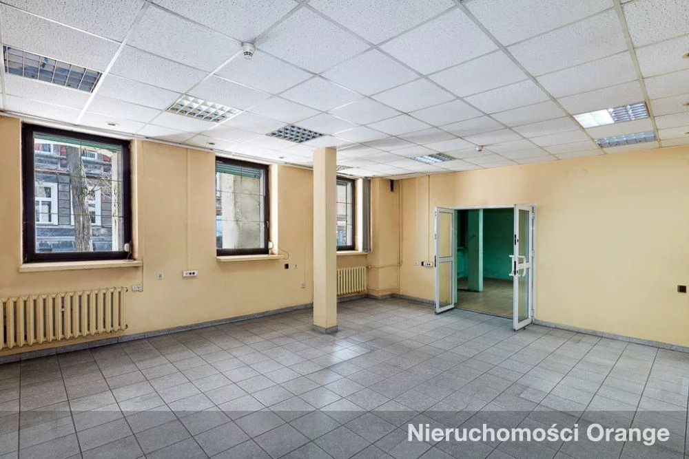 Obiekt 2 159,00 m², oferta nr , T09565, Brzeg, ul. Powstańców Śląskich 1, 5,