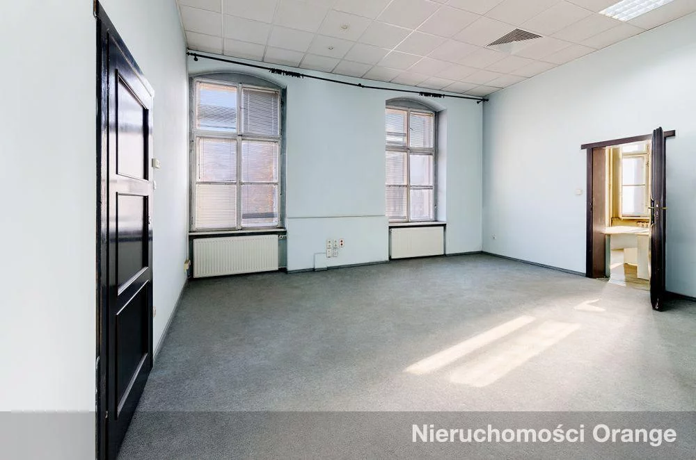 Lokal użytkowy 4 059,00 m², oferta nr , T16573, Leszno, ul. Słowiańska 26, ul. Krasińskiego