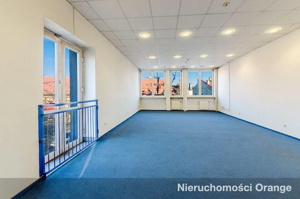 Biuro 1 850,00 m², oferta nr , T06138, Łask, ul. Stefana Żeromskiego
