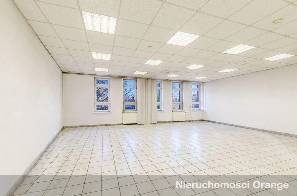 Biuro 1 850,00 m², oferta nr , T06138, Łask, ul. Stefana Żeromskiego