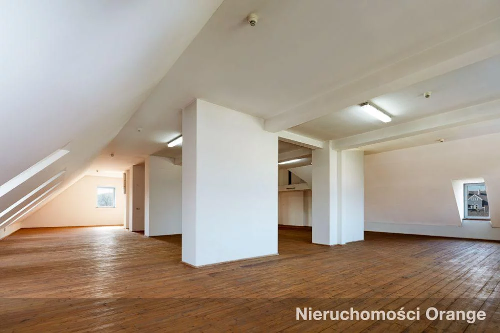 Obiekt 2 065,00 m², oferta nr , T09879, Bielawa, ul. Żeromskiego