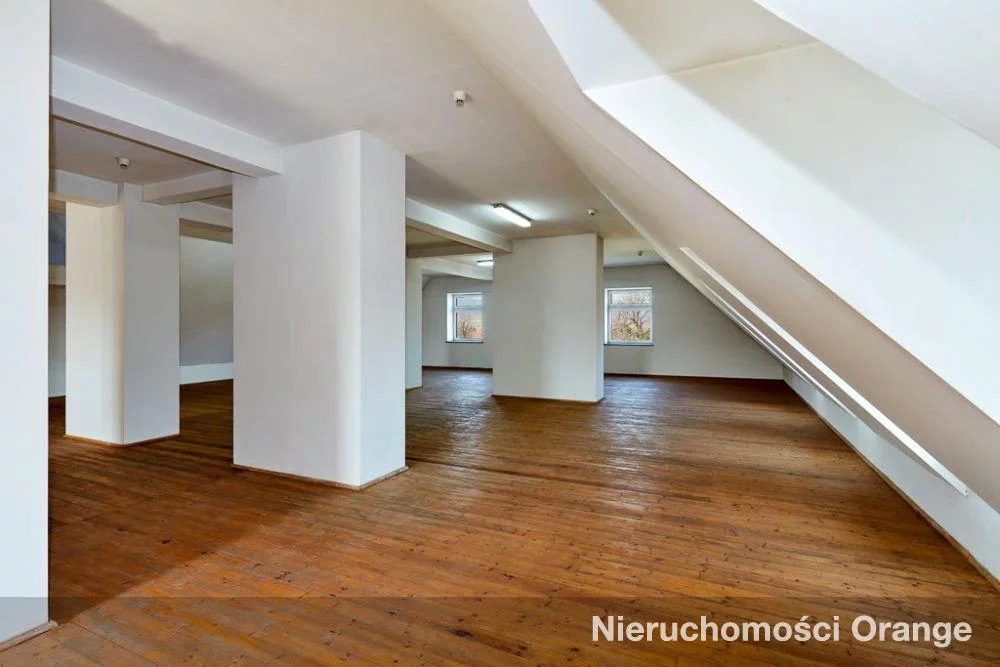 Obiekt 2 065,00 m², oferta nr , T09879, Bielawa, ul. Żeromskiego