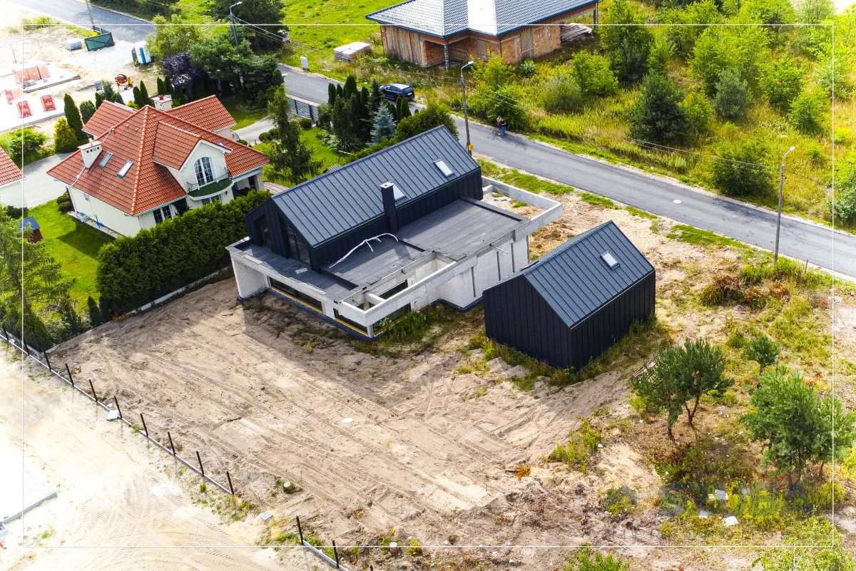 Dom i rezydencja 250,00 m², oferta nr , 118118, Walendów, Romantyczna