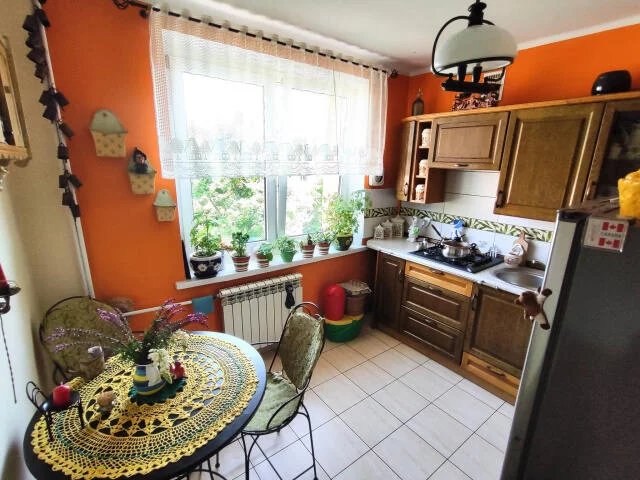 1 pokój, mieszkanie 37,00 m², piętro 3, oferta nr , 10364, Gliwice, Łabędy, Łabędy, Waryńskiego