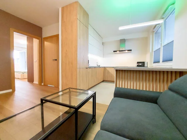 Apartamenty 10479 Kraków Mistrzejowice os. Piastów