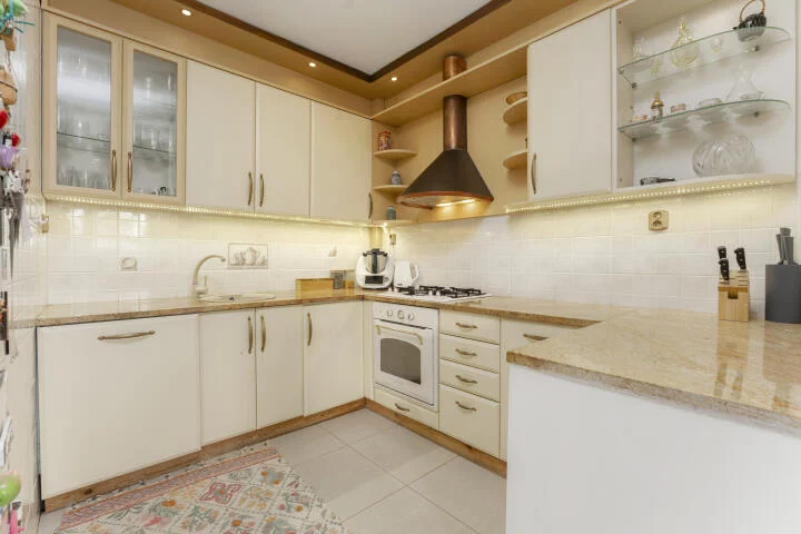 3 pokoje, mieszkanie 92,00 m², piętro 2, oferta nr , 10555, Ząbki, Drewnicka