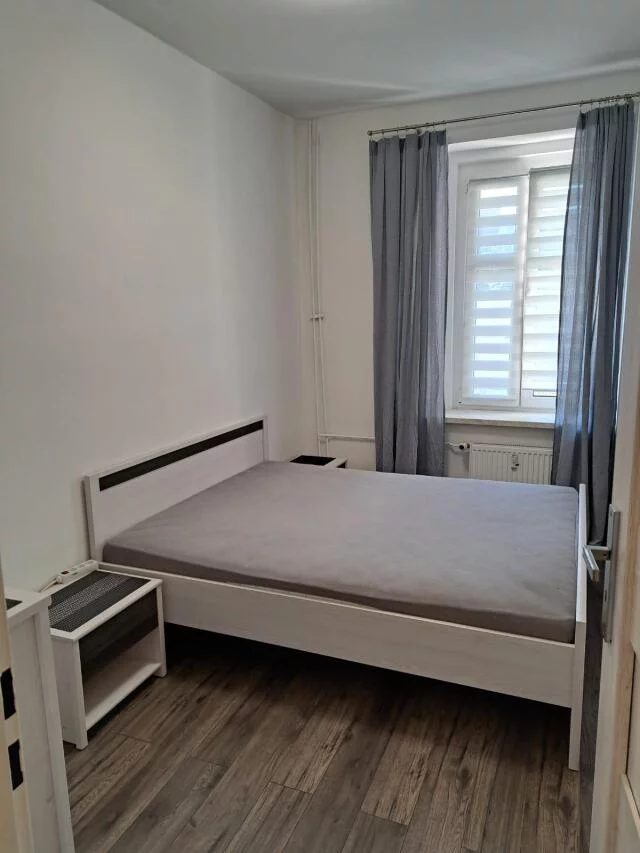 9834 - zdjęcie nr 3
