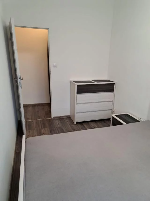 9834 - zdjęcie nr 4