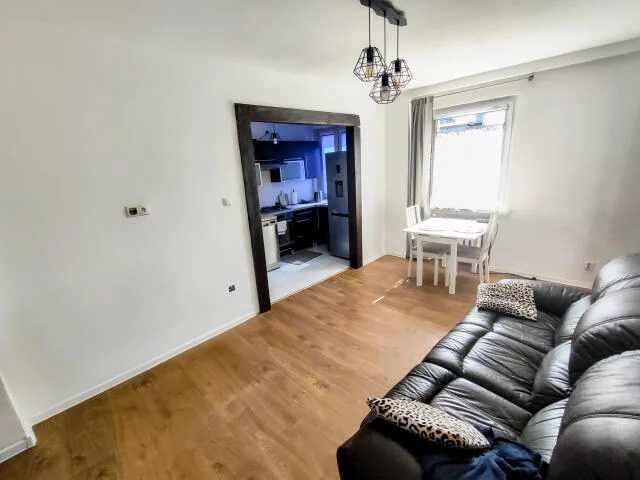 9816 - zdjęcie nr 1