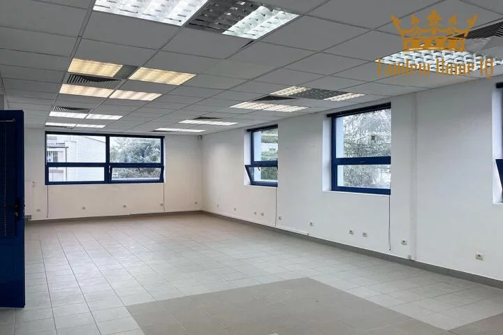Lokal użytkowy 527,70 m², oferta nr , 334, Warszawa, Targówek, Targówek