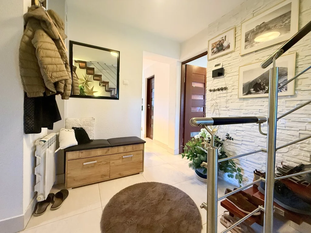 Dom 250,00 m², oferta nr , 12/17812/ODS, Zabrzeg
