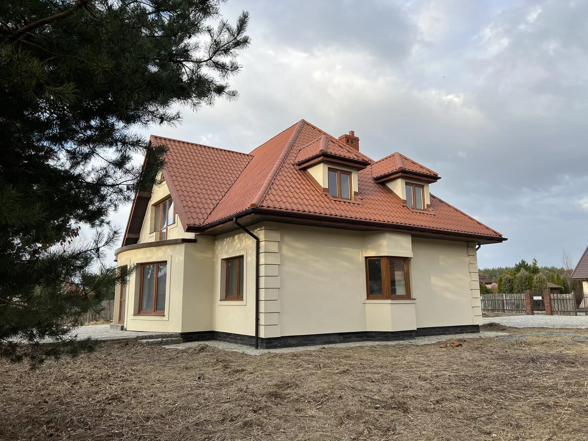 10218443 - zdjęcie nr 2