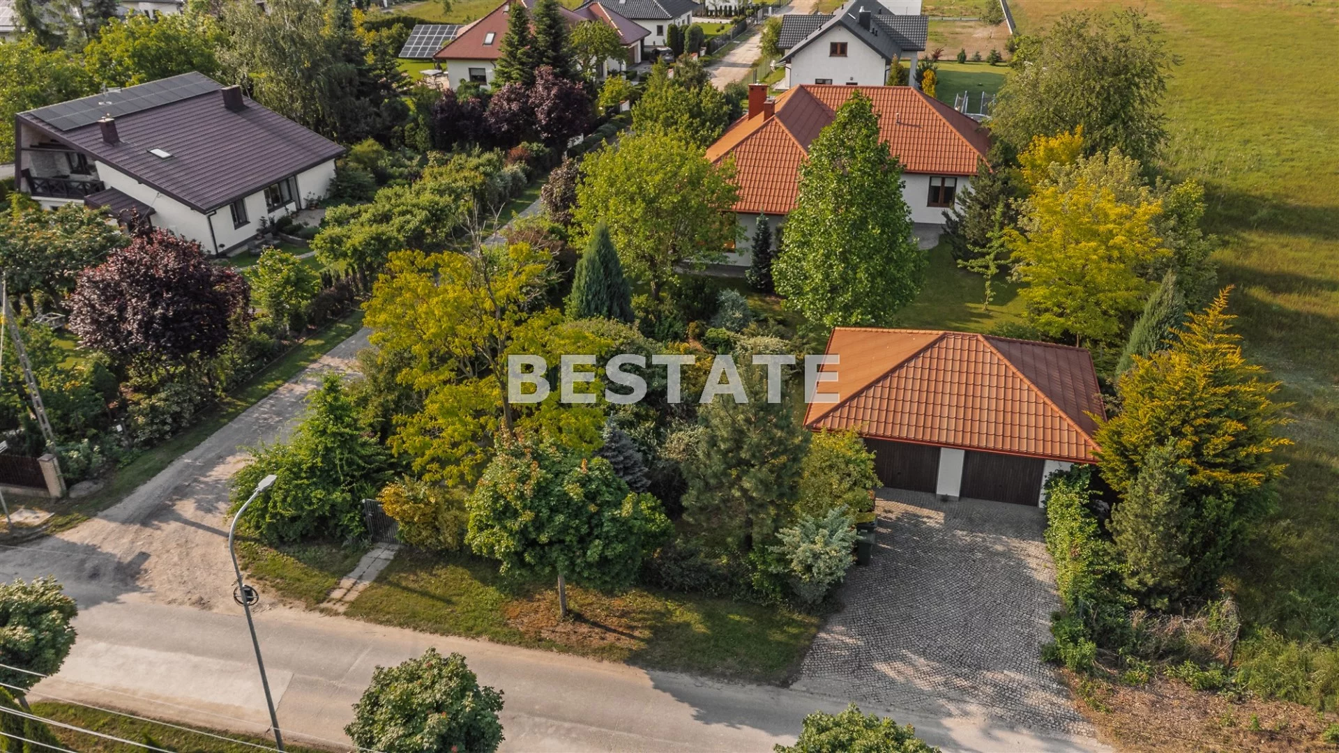 Domy BESP-DS-14930 Łask