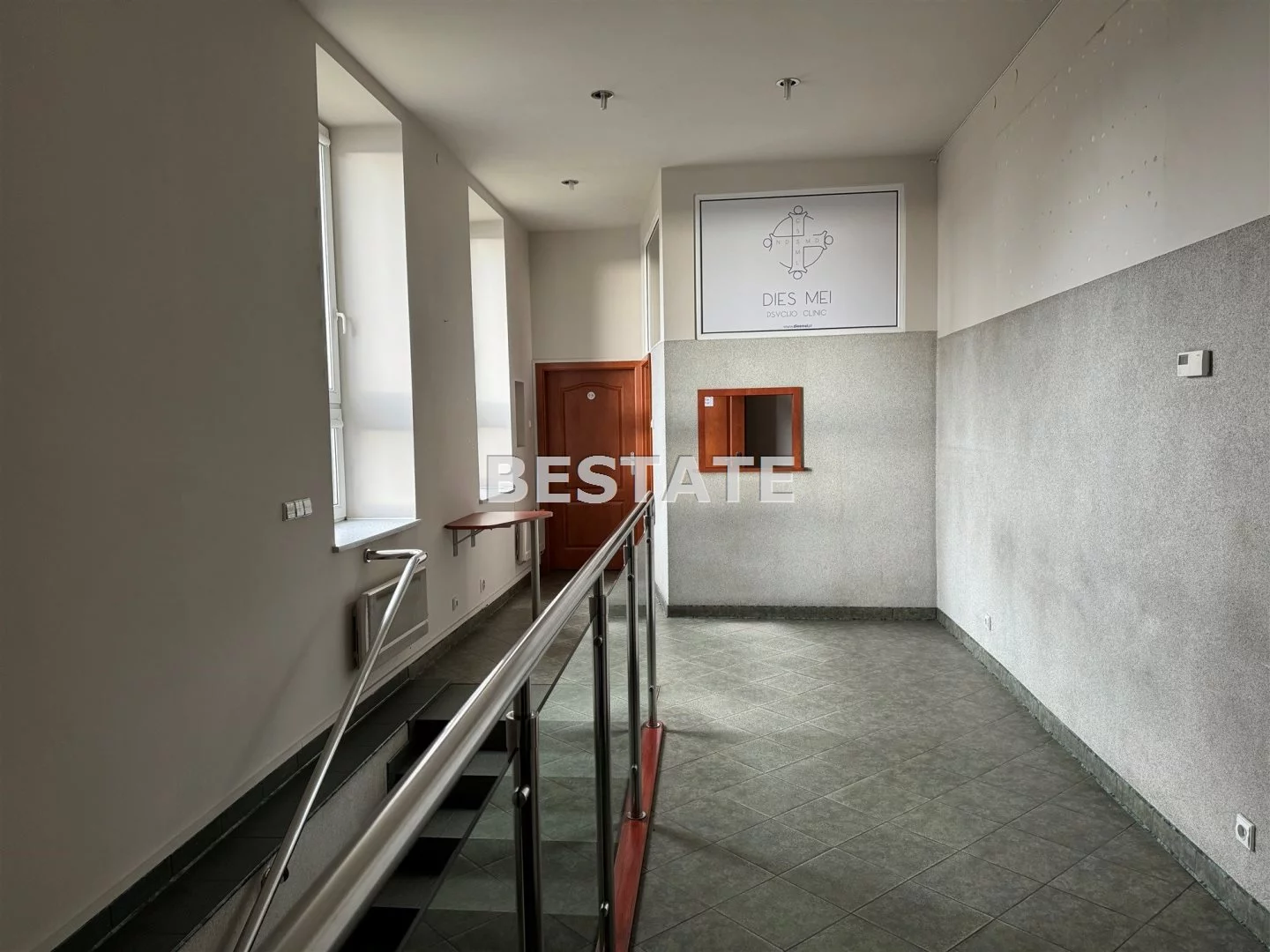 Lokal użytkowy 140,00 m², oferta nr , BESP-LW-14042-35, Pabianice