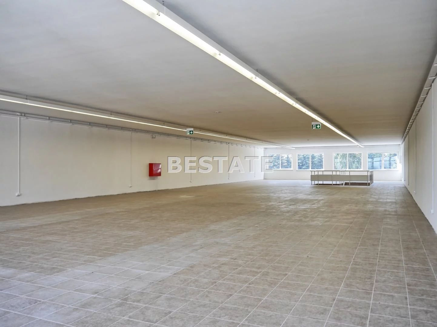 Lokal użytkowy 894,85 m², oferta nr , BEST-LW-12011, Pilzno
