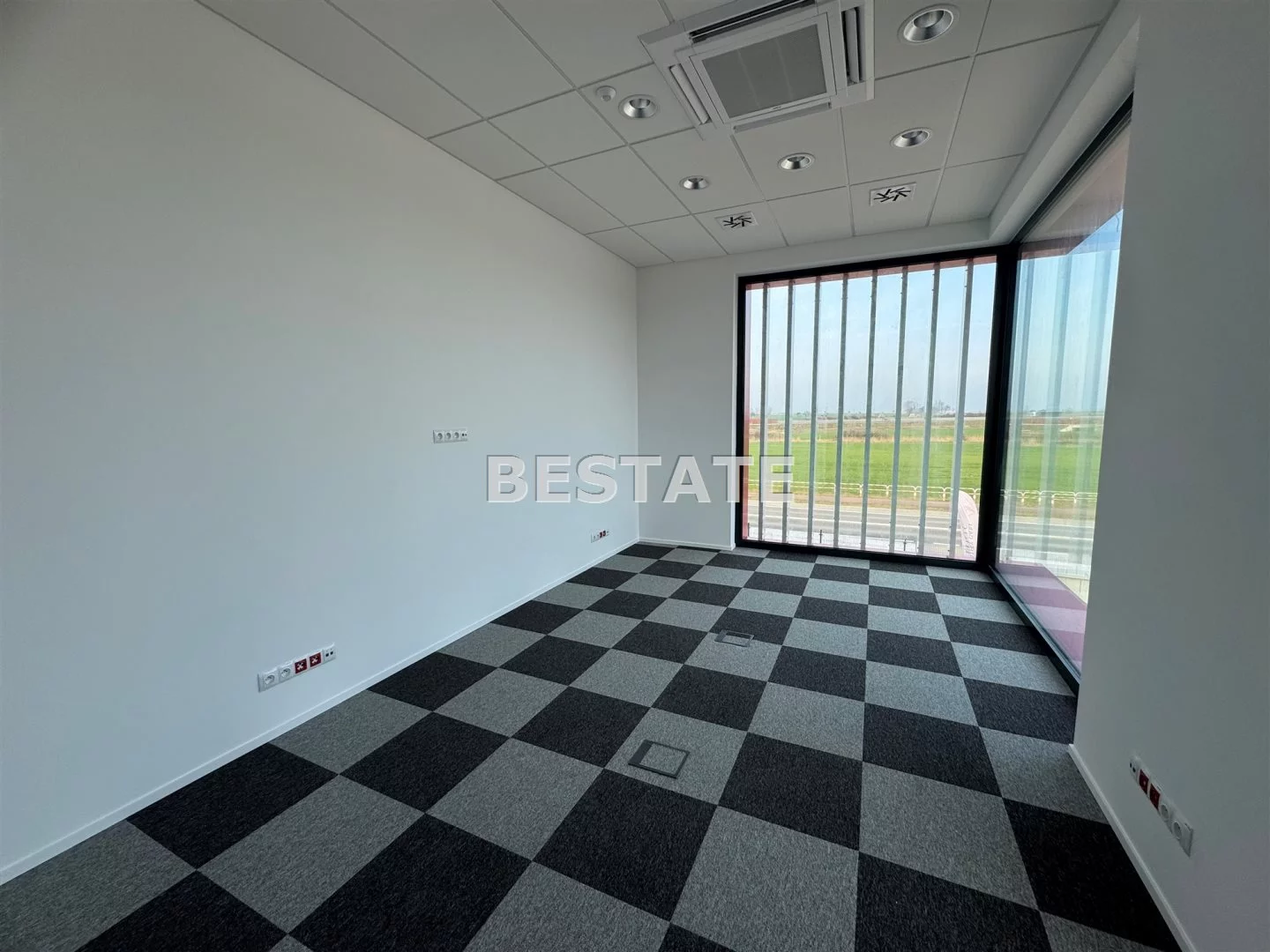 Lokal użytkowy 97,00 m², oferta nr , BESW-LW-14796, Wisznia Mała