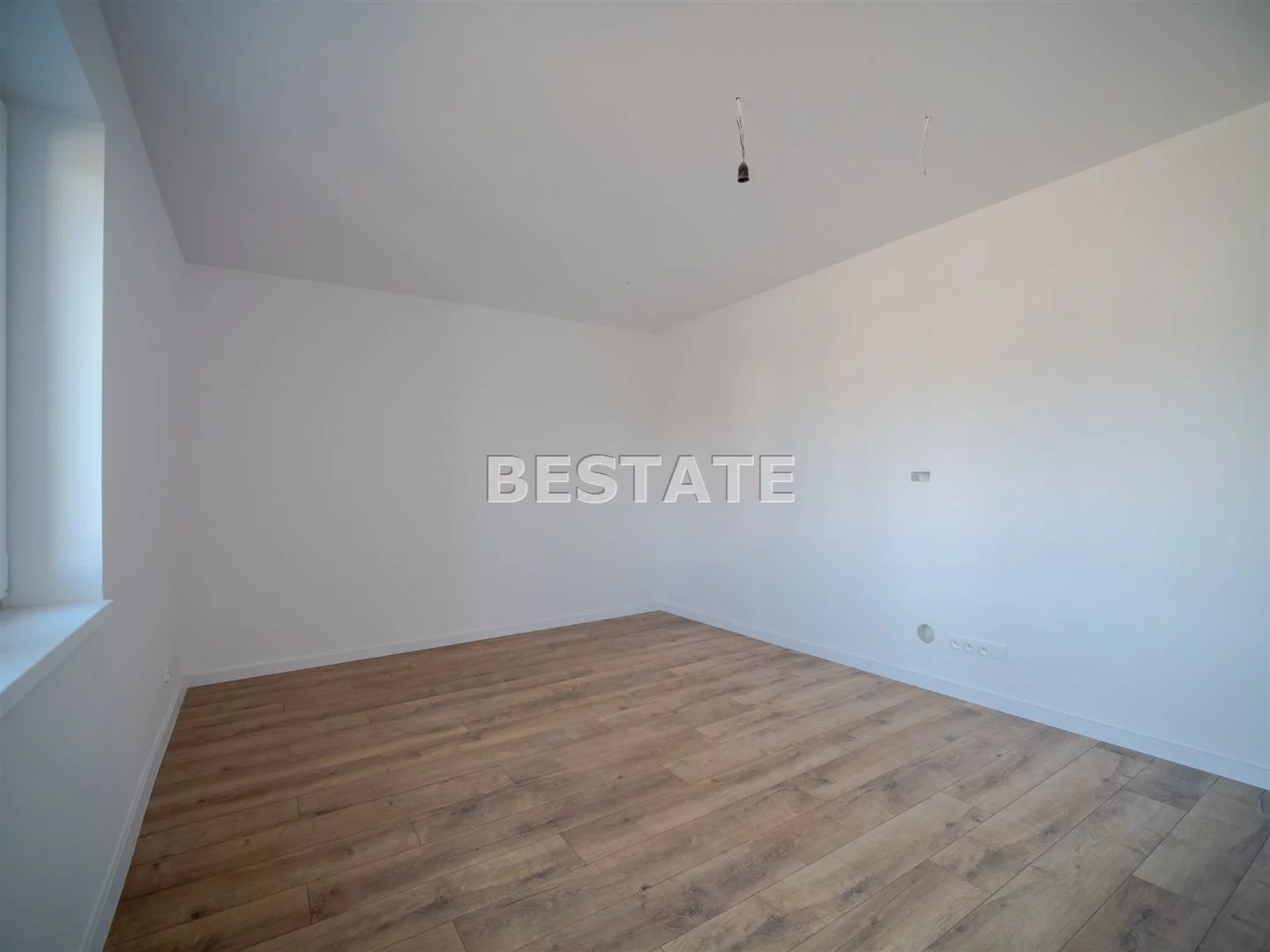 BEST-MS-14889 - zdjęcie nr 1