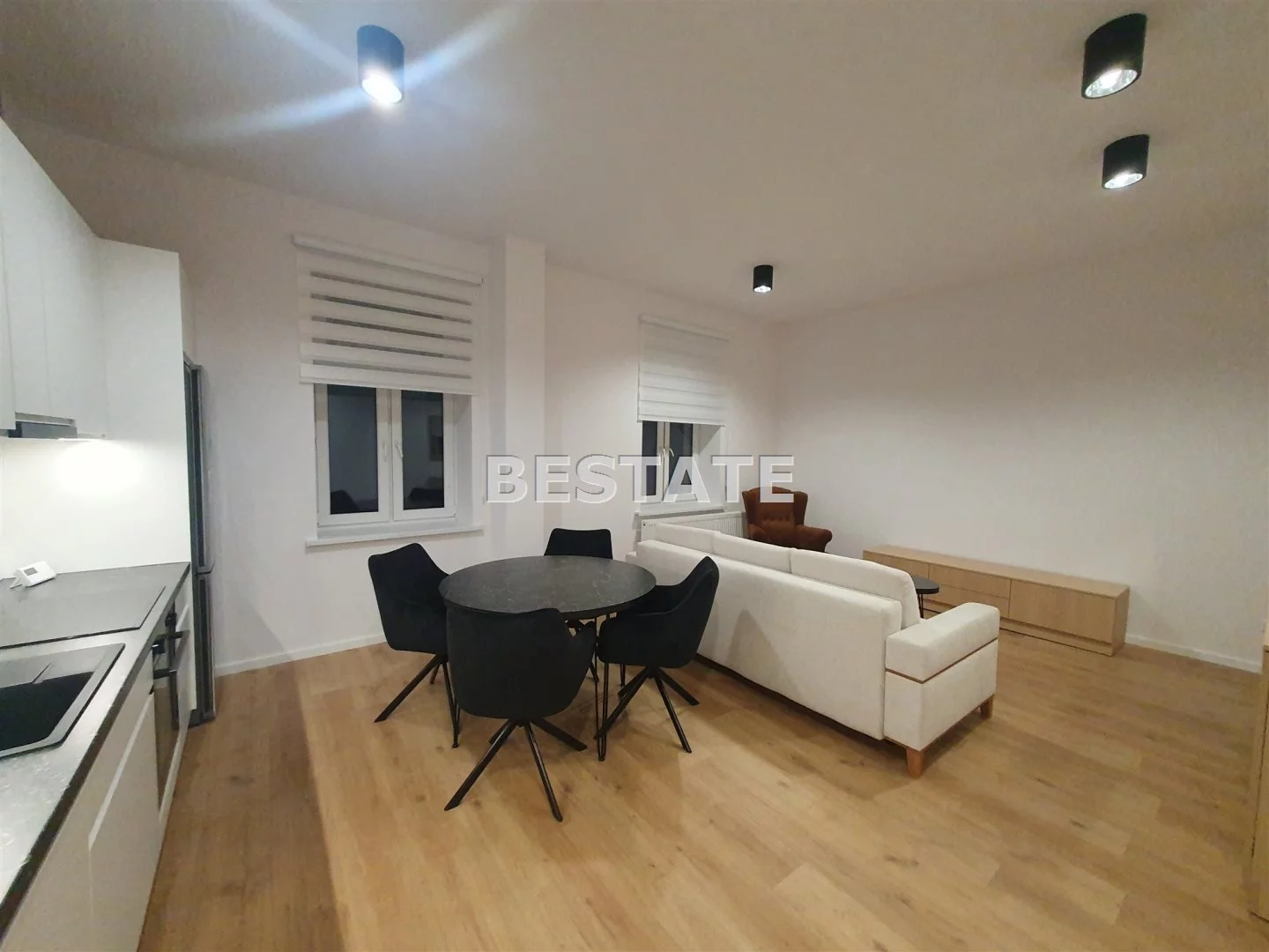 BEST-MW-14569 - zdjęcie nr 1