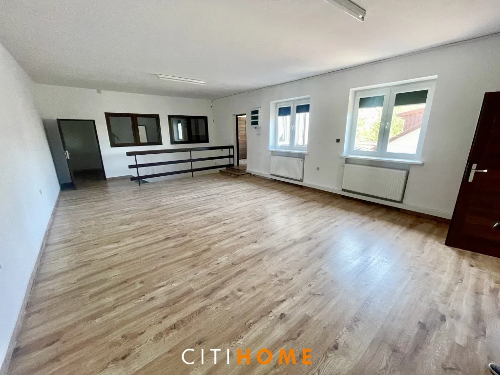 Lokal użytkowy 300,00 m², oferta nr , 957/1969/OLW, Otwock, Sołecka