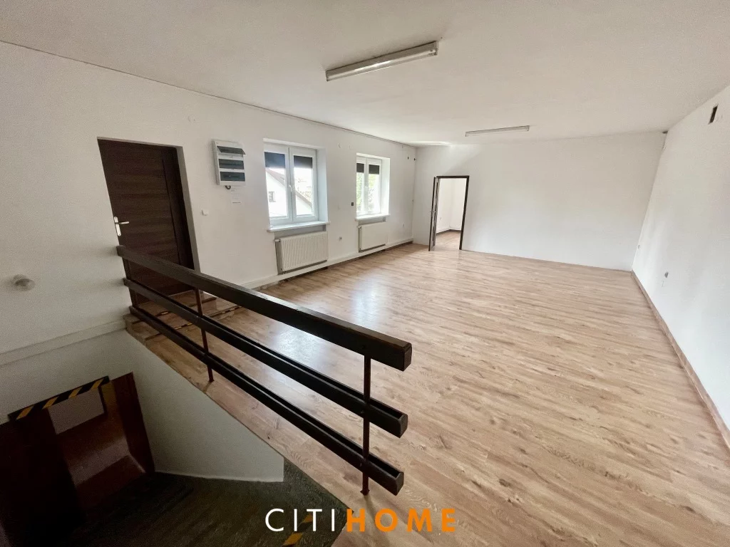 Lokal użytkowy 300,00 m², oferta nr , 957/1969/OLW, Otwock, Sołecka