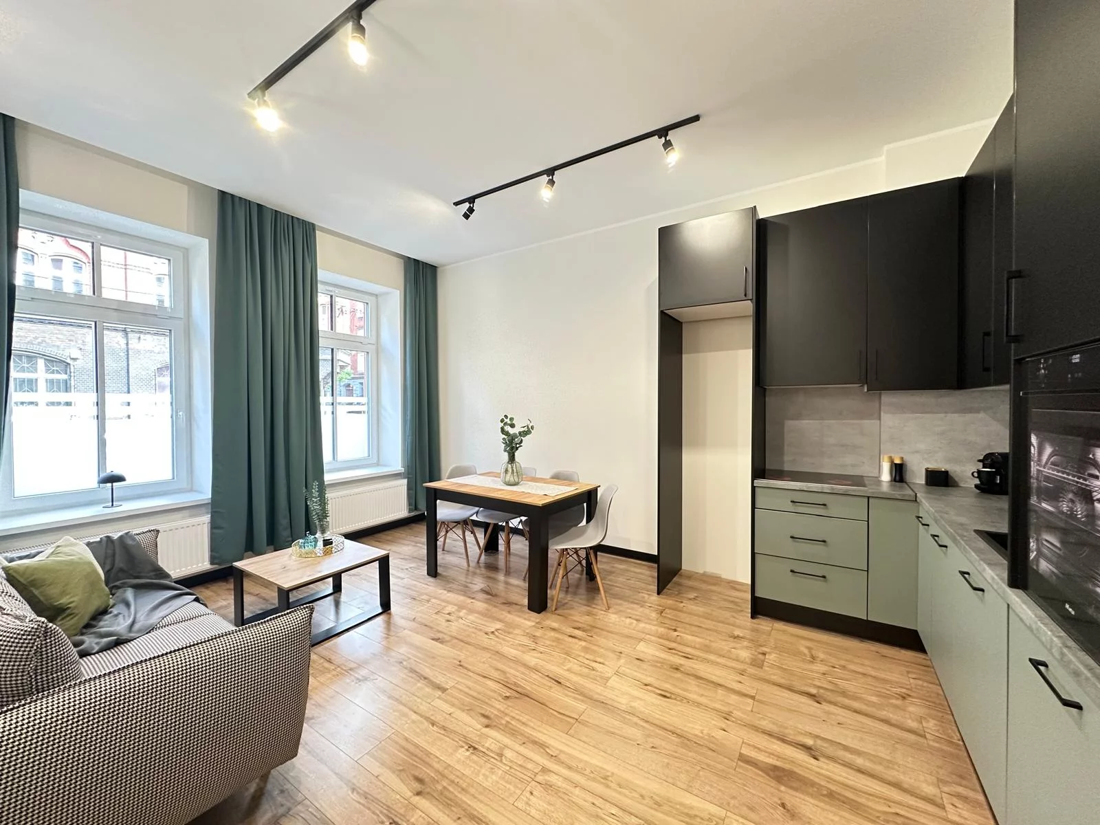 Apartamenty 10235166 Bytom Śródmieście Orląt Lwowskich 7