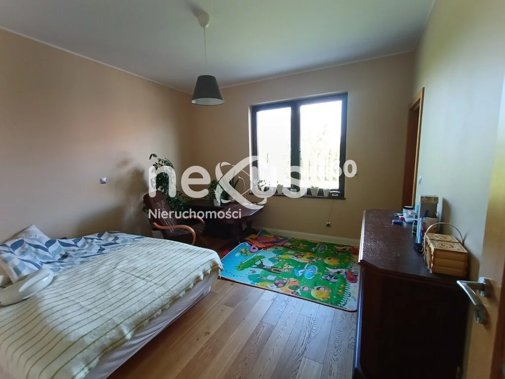 Dom 200,00 m², oferta nr , 63/17137/ODS, Siemianice