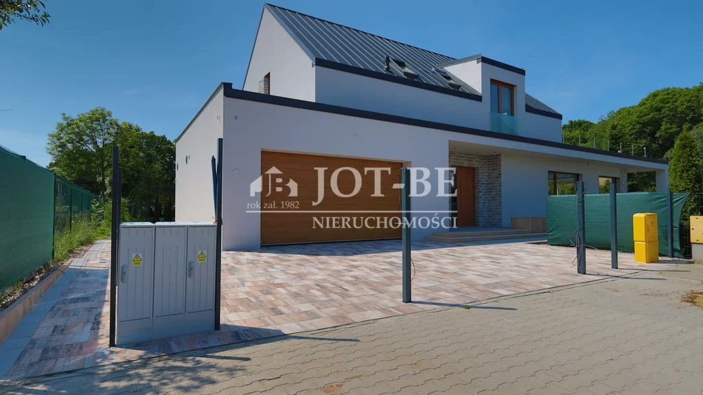 Dom 300,00 m², oferta nr , 5709/4112/ODS, Radomierzyce