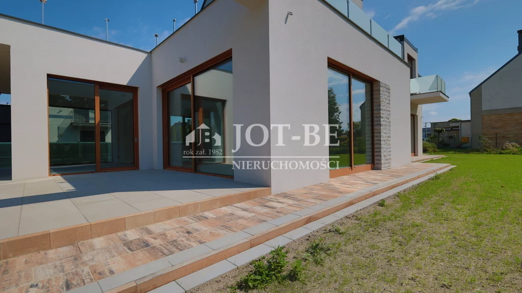 Dom 300,00 m², oferta nr , 5709/4112/ODS, Radomierzyce