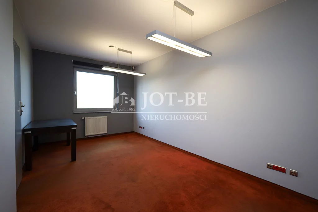 Biuro 180,00 m², oferta nr , 2223/4112/OLW, Radwanice