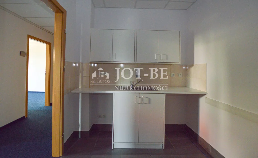 Biuro 347,96 m², oferta nr , 2166/4112/OLW, Wrocław, Nadodrze, pl. Strzelecki
