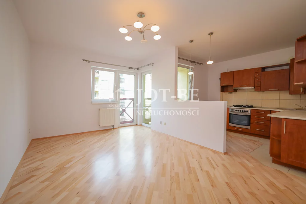 Apartamenty 19600/4112/OMS Wrocław Muchobór Wielki Marka Hłaski
