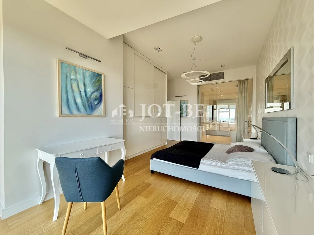 2 pokoje, mieszkanie 100,00 m², piętro 31, oferta nr , 10083/4112/OMW, Wrocław, Krzyki-Partynice, Krzyki, Gwiaździsta