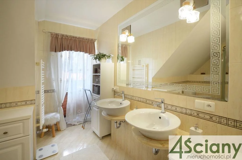 Dom i rezydencja 300,00 m², oferta nr , 6719/3098/ODS, Młochów