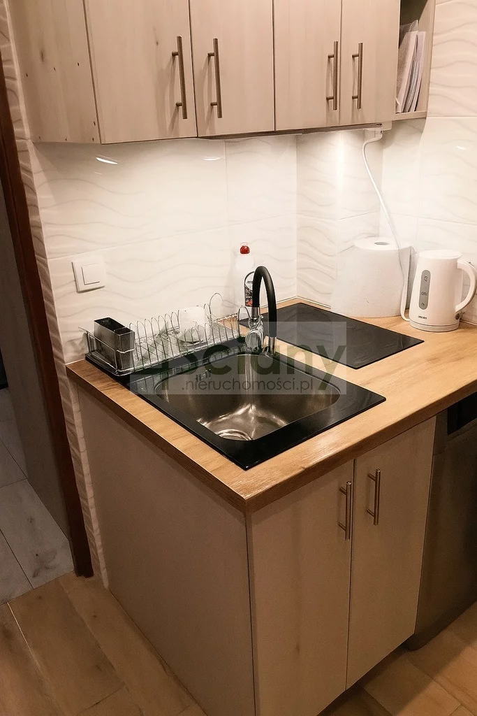 1 pokój, mieszkanie 19,00 m², piętro 4, oferta nr , 66011/3098/OMS, Warszawa, Śródmieście, Śródmieście, Chmielna