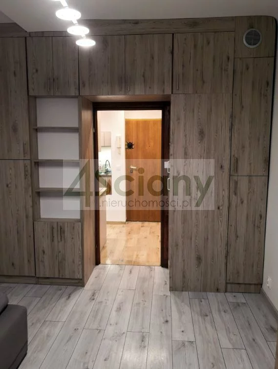 1 pokój, mieszkanie 19,00 m², piętro 4, oferta nr , 66011/3098/OMS, Warszawa, Śródmieście, Śródmieście, Chmielna
