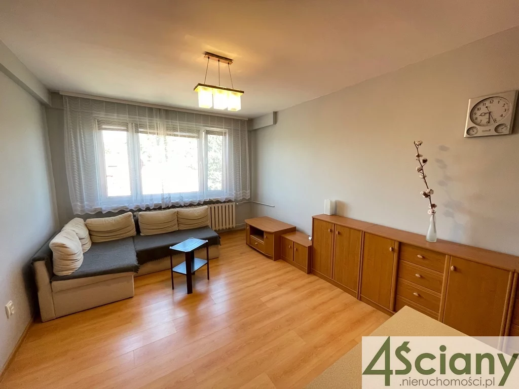 Mieszkanie dwupokojowe 35,60 m², Łomna-Las, Sprzedaż